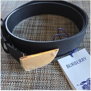 Burberry Brushed Gold Tone Shield Buckled Belt Size 38 NWT